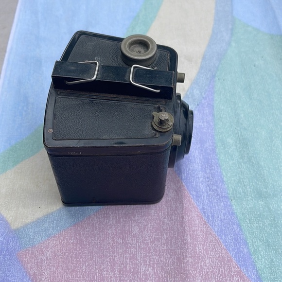 Vintage Kodak camera - Picture 4 of 9